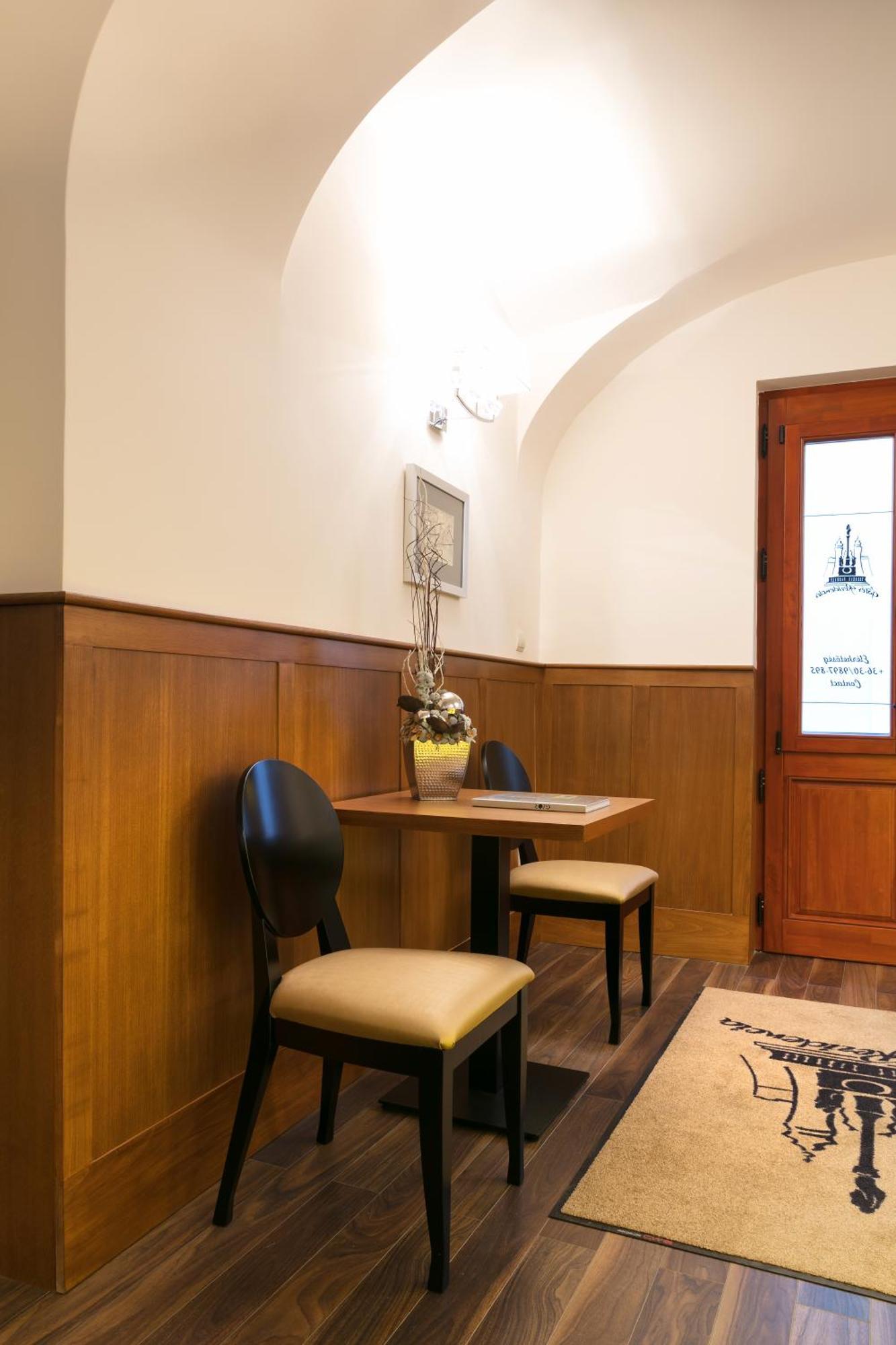 Apartment Foter Rezidencia 3 *